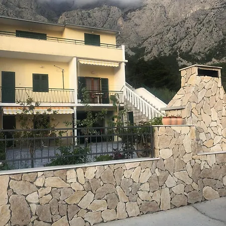 Apartament Veliko Brdo